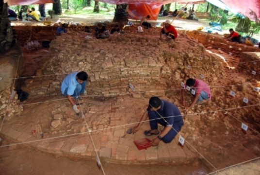 arkeologi sungai batu